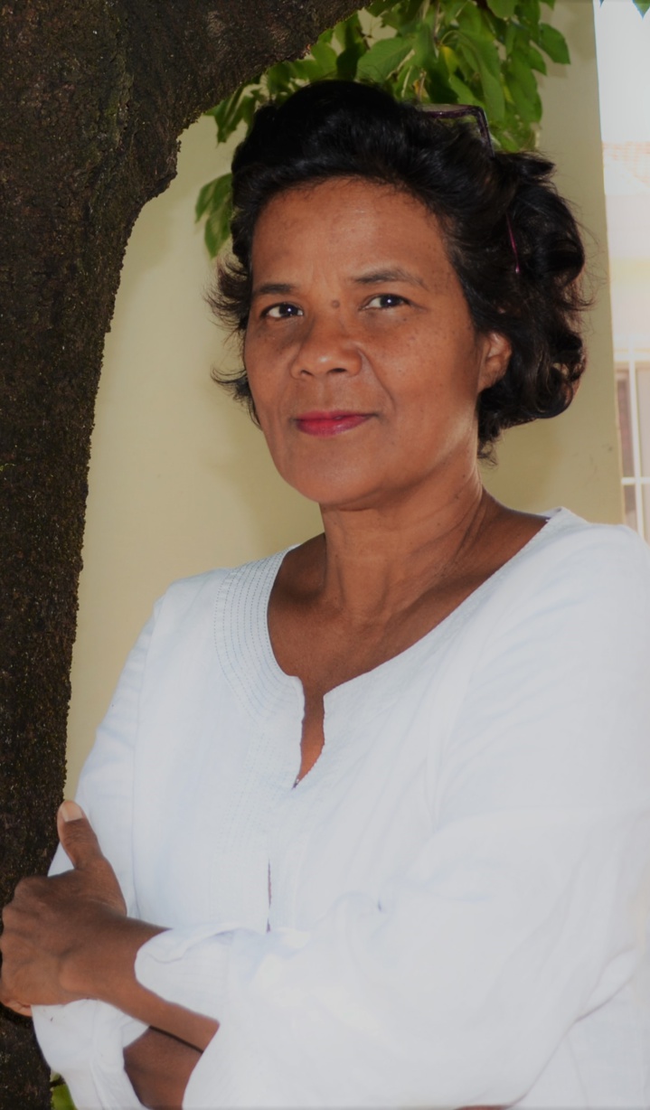 Gilette Aho lance un grand concours d'écriture très original Gilette Aho lance un grand concours d'écriture très original