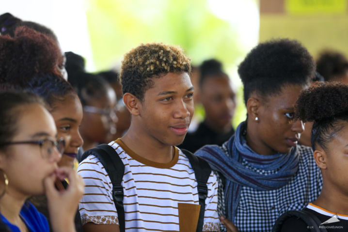 Rentrée scolaire 2018/2019 - Visite du Lycée Isnelle Amelin Rentrée scolaire 2018/2019 - Visite du Lycée Isnelle Amelin
