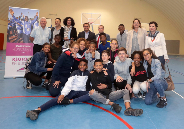 Visite du Président de Région au CREPS de la Plaine des Cafres Visite du Président de Région au CREPS de la Plaine des Cafres