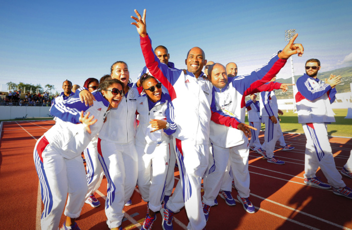 2015/2018 Bilan mi-mandat : Les 7 piliers de la réussite réunionnaise 2015/2018 Bilan mi-mandat : Les 7 piliers de la réussite réunionnaise