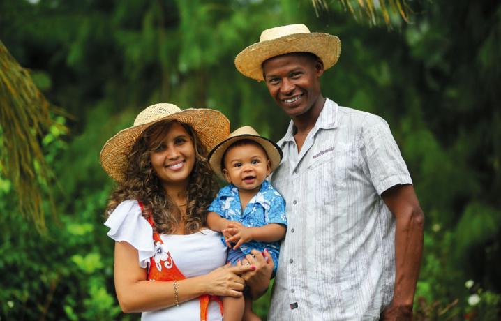 2015/2018 Bilan mi-mandat : Les 7 piliers de la réussite réunionnaise 2015/2018 Bilan mi-mandat : Les 7 piliers de la réussite réunionnaise