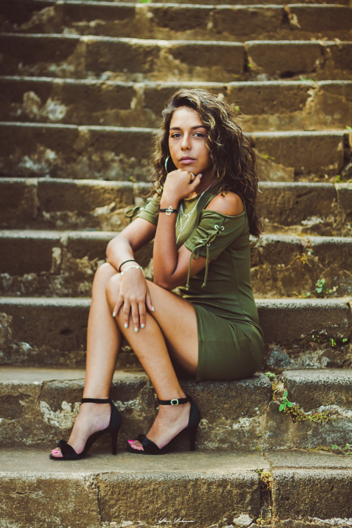 Roxanne Gangama, atteinte d'une maladie auto-immune, elle sourit à la vie Roxanne Gangama, atteinte d'une maladie auto-immune, elle sourit à la vie