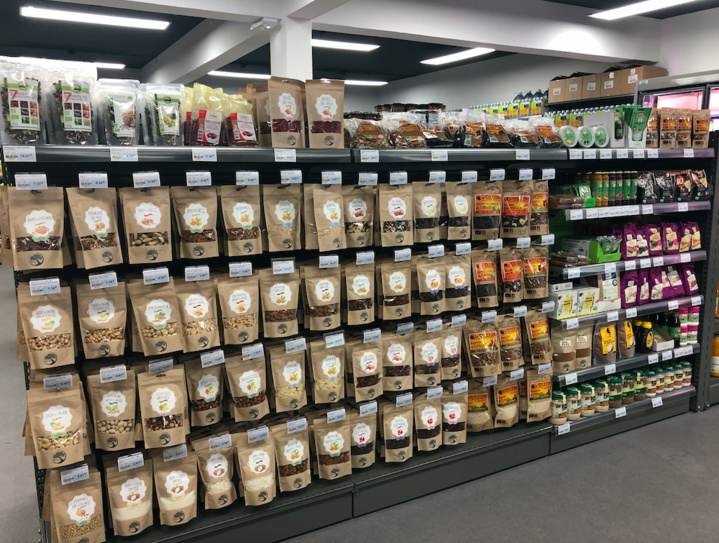 Anne Thien : en pleine crise des GJ, elle ouvre son magasin bio au Tampon Anne Thien : en pleine crise des GJ, elle ouvre son magasin bio au Tampon