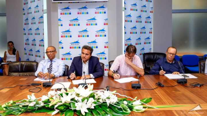 NRL : Echanges avec le collectif contre la digue et la carrière NRL : Echanges avec le collectif contre la digue et la carrière