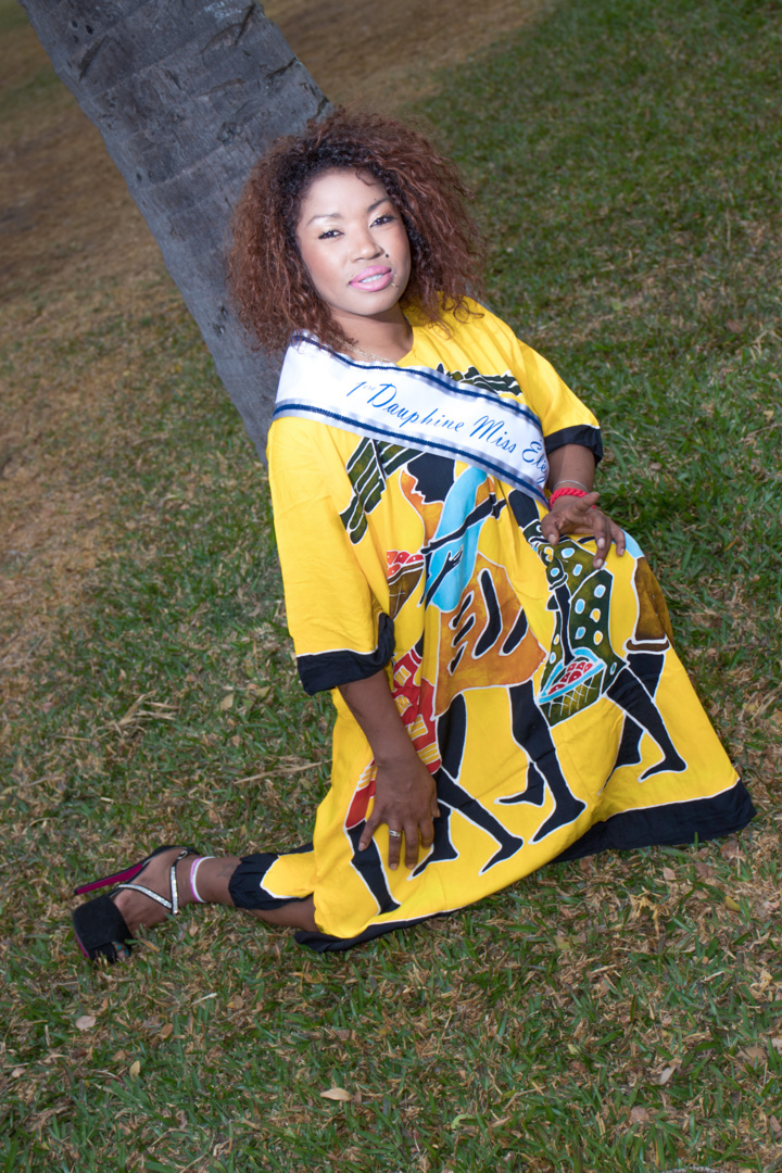 Dorothy Medgee Rousseau, 1m56 si bien assumé Dorothy Medgee Rousseau, 1m56 si bien assumé