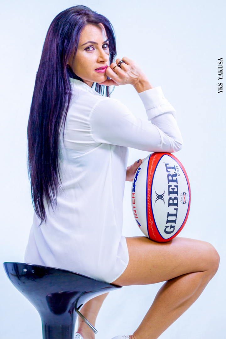 Evelyne Etheve Lebon, l'hôtesse de l'air passionnée de rugby Evelyne Etheve Lebon, l'hôtesse de l'air passionnée de rugby