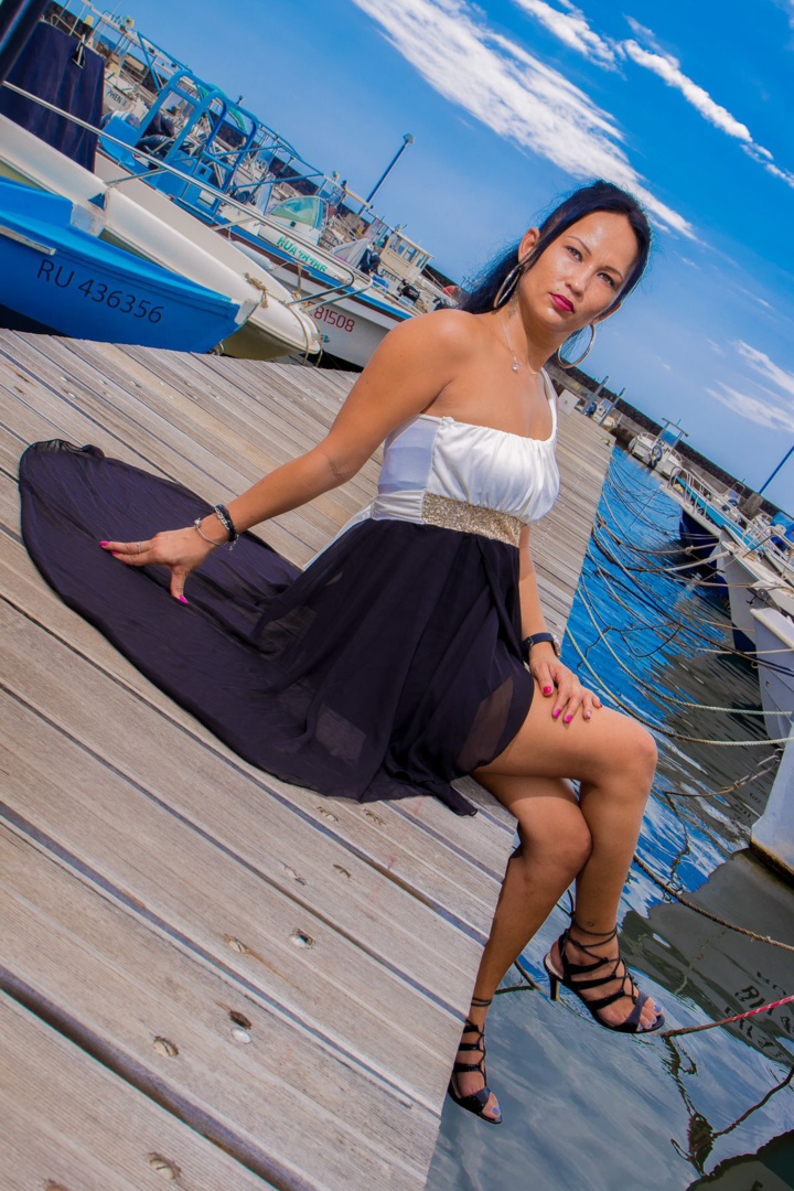 Tatian, poser pour le plaisir Tatian, poser pour le plaisir