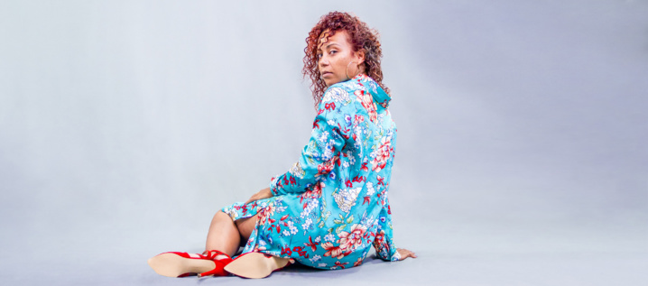 Tatiana Rivière, la rousse chauffeur de bus, qui s'aime au naturel Tatiana Rivière, la rousse chauffeur de bus, qui s'aime au naturel