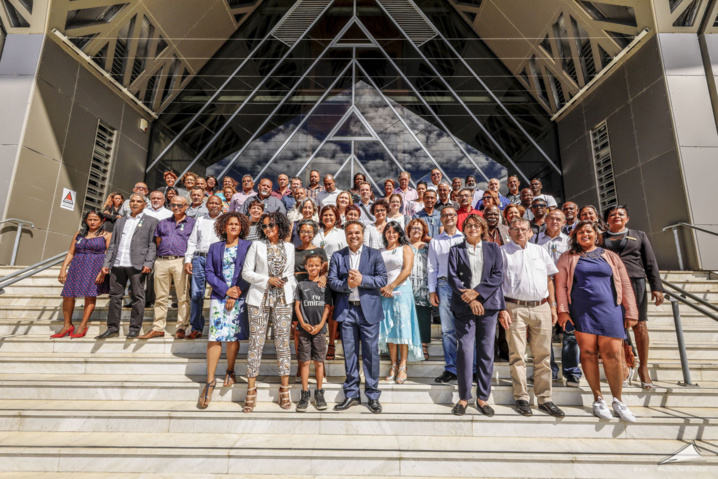 Remise de médailles aux agents de la Région Réunion