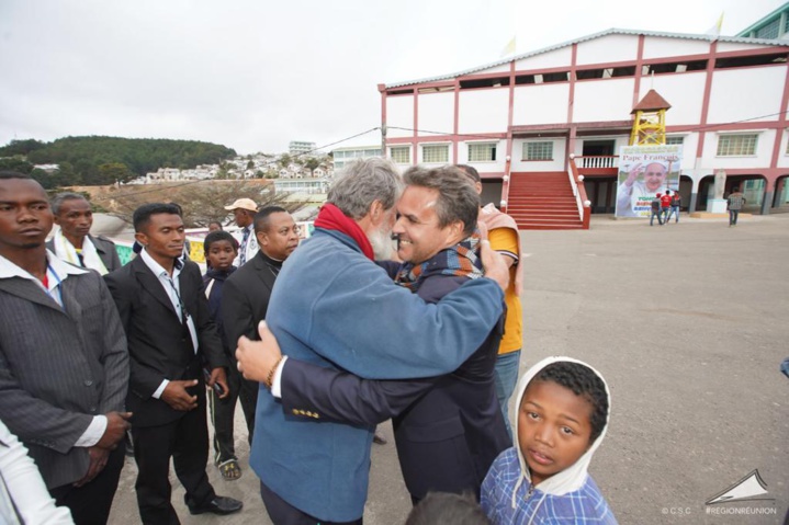 Akamasoa, la “Cité de l’Amitié” Akamasoa, la “Cité de l’Amitié”