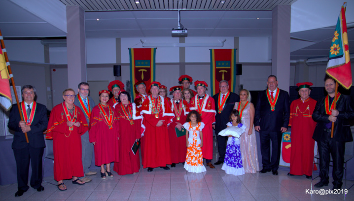 Ordre International des Anysetiers : Passation de pouvoir et intronisation Ordre International des Anysetiers : Passation de pouvoir et intronisation