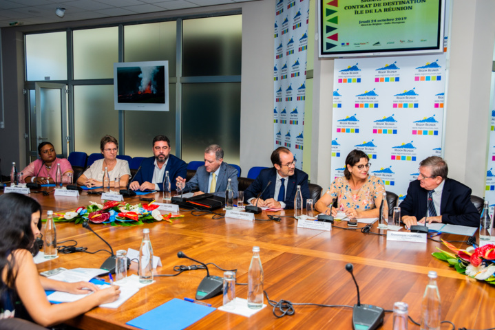 Signature du Contrat Destination Tourisme Région-IRT-Atout France