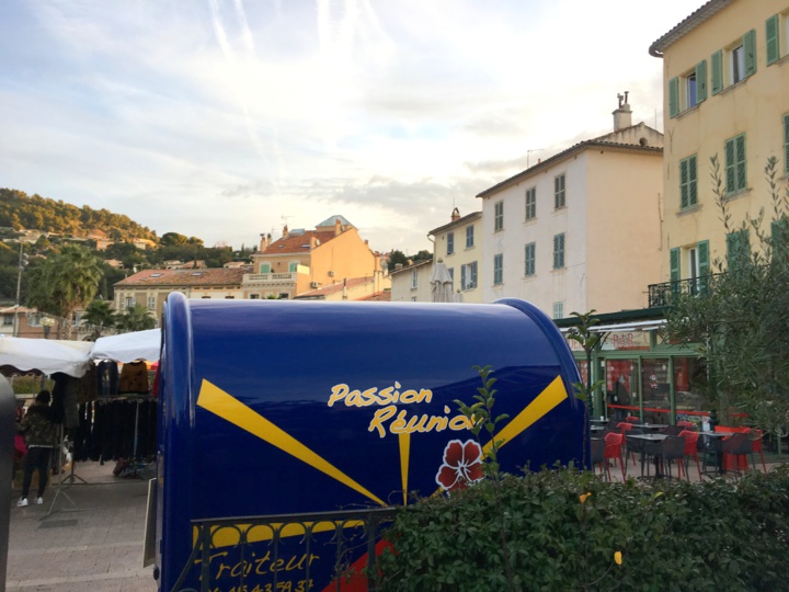 Passion Réunion, le food truck péi à Toulon Passion Réunion, le food truck péi à Toulon