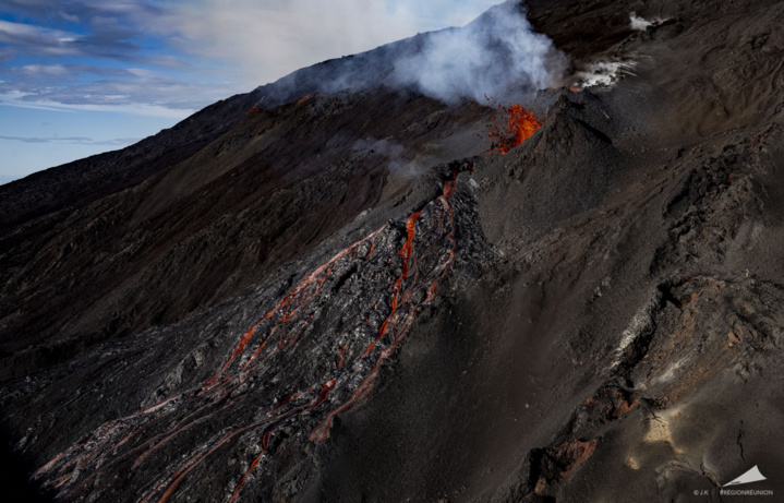 Le Piton de la Fournaise - 1ère éruption de l’année 2020 Le Piton de la Fournaise - 1ère éruption de l’année 2020