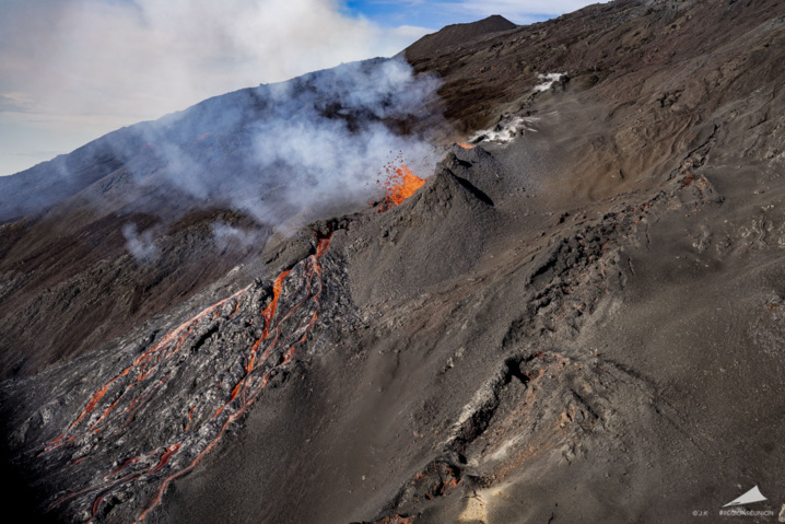 Le Piton de la Fournaise - 1ère éruption de l’année 2020 Le Piton de la Fournaise - 1ère éruption de l’année 2020