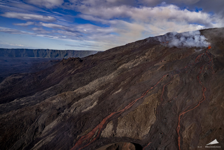 Le Piton de la Fournaise - 1ère éruption de l’année 2020 Le Piton de la Fournaise - 1ère éruption de l’année 2020