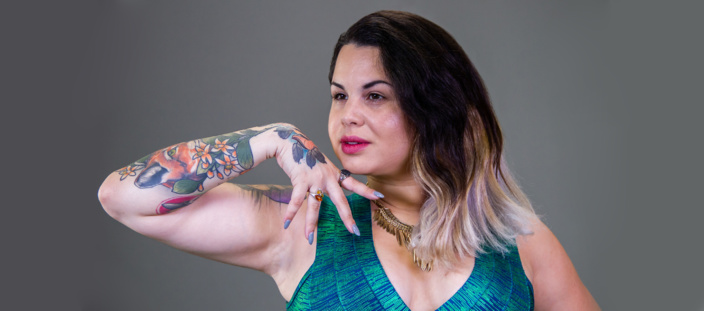 Litchi: douce à l'intérieur, coriace à l'extérieur et pleine de couleurs ! Litchi: douce à l'intérieur, coriace à l'extérieur et pleine de couleurs !