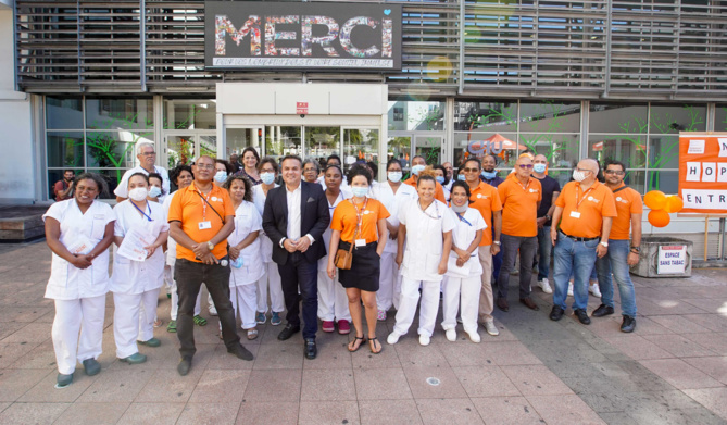 Didier Robert et le Ségur : "Je demande au Président du Conseil départemental et aux Maires de porter avec moi, la voix des soignants, des personnels hospitaliers, et des professionnels de santé réunionnais" Didier Robert et le Ségur : "Je demande au Président du Conseil départemental et aux Maires de porter avec moi, la voix des soignants, des personnels hospitaliers, et des professionnels de santé réunionnais"