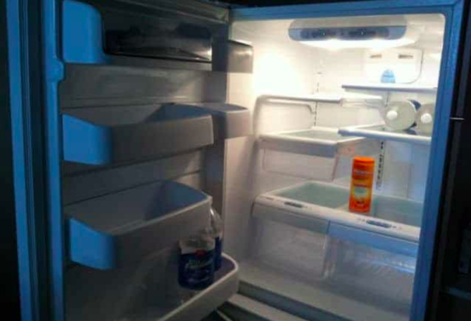 Elle part vivre chez son amant en abandonnant son fils de 13 ans Elle part vivre chez son amant en abandonnant son fils de 13 ans