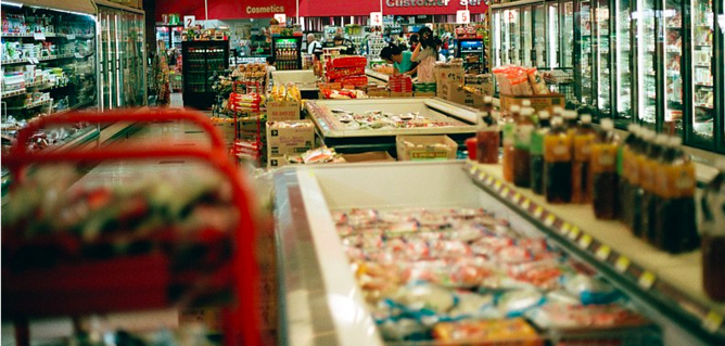 Propos haineux : la cliente du supermarché en garde à vue