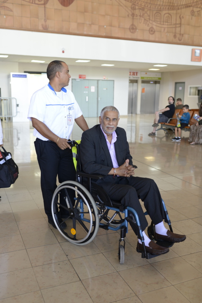 Jacques Véloupoulé hospitalisé