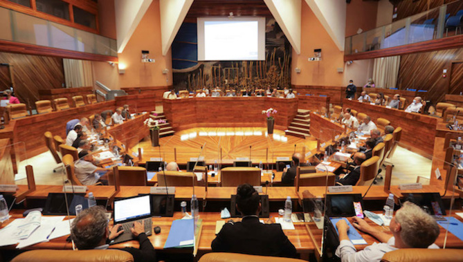 Réunion économique : "Les conséquences de la hausse du coût du fret pour la Réunion" Réunion économique : "Les conséquences de la hausse du coût du fret pour la Réunion"