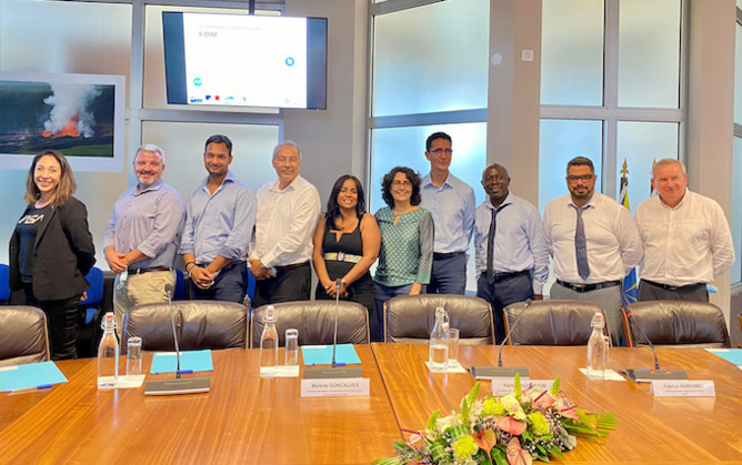 1er Comité Régional de l’Innovation de la nouvelle mandature Maya Cesari désignée Présidente du CRI 1er Comité Régional de l’Innovation de la nouvelle mandature Maya Cesari désignée Présidente du CRI