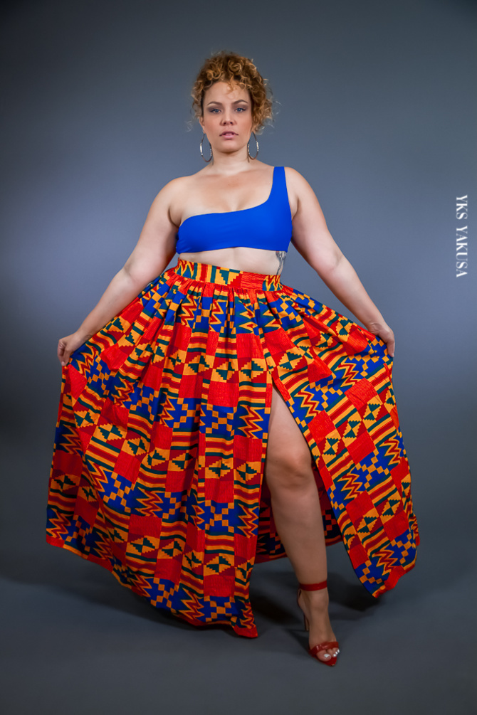 Fleureebelle : la future hôtesse de l'air fière de ses formes Fleureebelle : la future hôtesse de l'air fière de ses formes