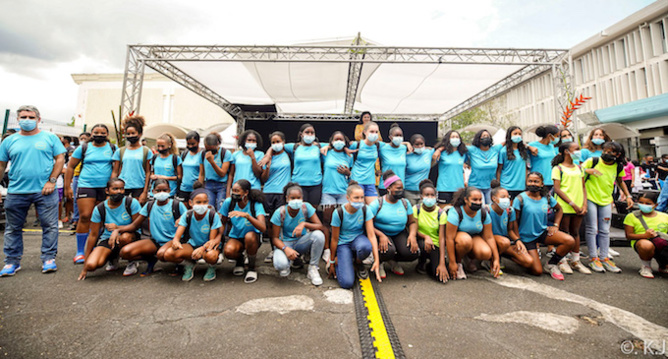 50 ans du Lycée Léon Lepervanche 50 ans du Lycée Léon Lepervanche