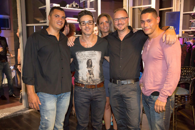 Antidote: défilé rue Jean Chatel Antidote: défilé rue Jean Chatel