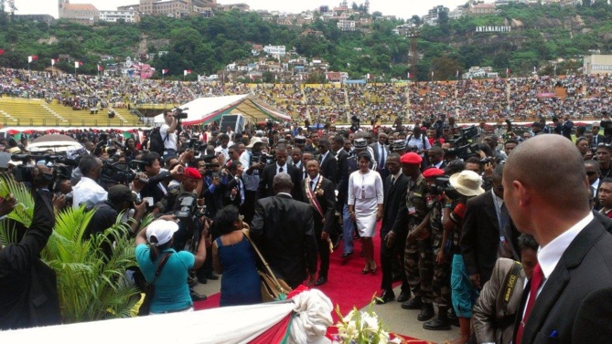 Investiture du nouveau président malgache Hery Rajaonarimampianina Investiture du nouveau président malgache Hery Rajaonarimampianina