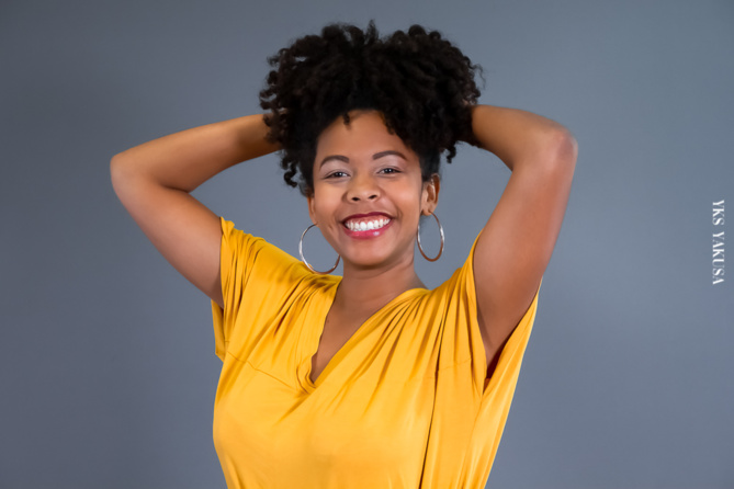 Léa Noël : chanteuse, auteure et compositrice Léa Noël : chanteuse, auteure et compositrice