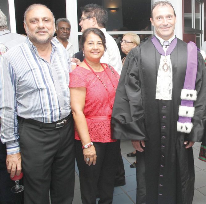 Osman et Rabia Badat, et Thierry Terret Osman et Rabia Badat, et Thierry Terret