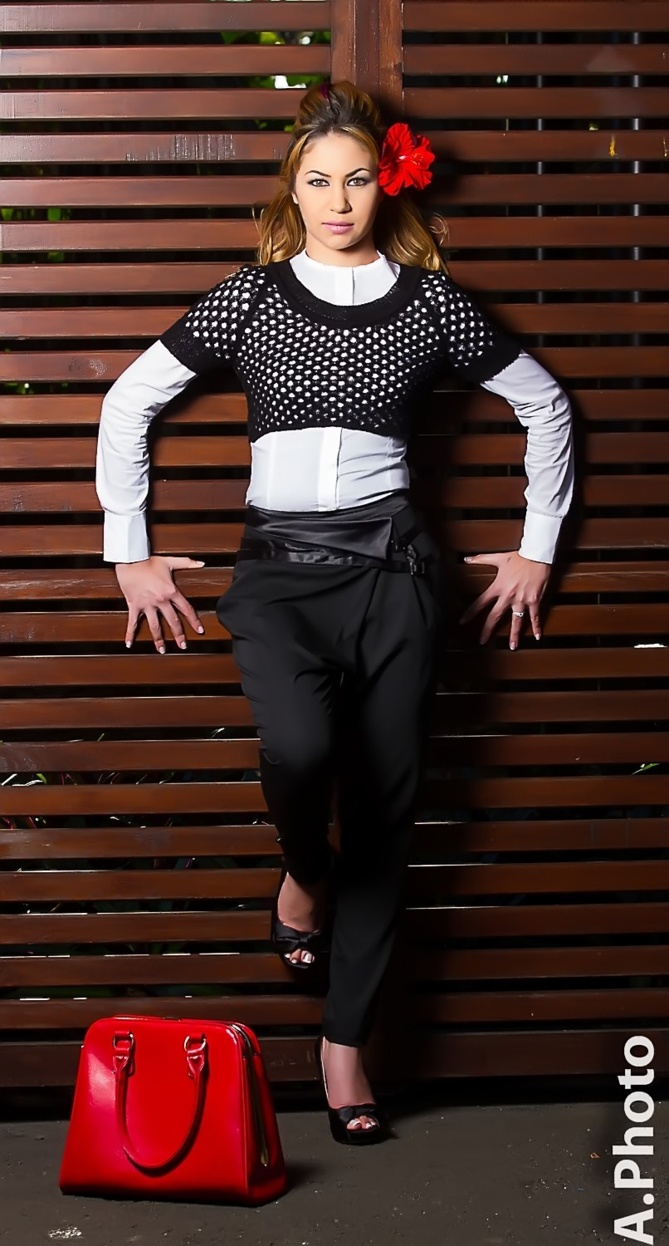 Fille de la semaine: Maeva Nativel! Fille de la semaine: Maeva Nativel!