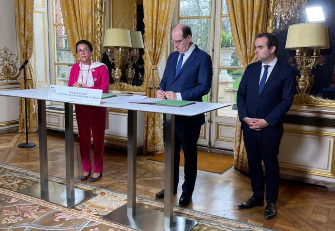 Signature du protocole d’accord entre l’État et la Région pour le financement du viaduc : la NRL remise en route Signature du protocole d’accord entre l’État et la Région pour le financement du viaduc : la NRL remise en route