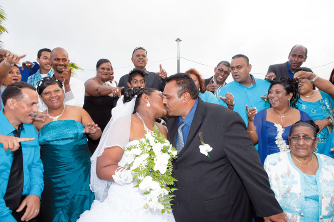 Sandra et Andreano Rencontre au temple Sandra et Andreano Rencontre au temple