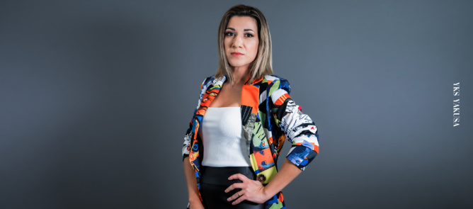 Alexandra Mussard : " je prenais ma voiture le matin et réalisais que je n'étais pas dans la bonne direction" Alexandra Mussard : " je prenais ma voiture le matin et réalisais que je n'étais pas dans la bonne direction"