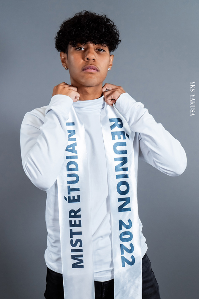 Alan Sandro, le TikTokeur star de La Réunion Alan Sandro, le TikTokeur star de La Réunion