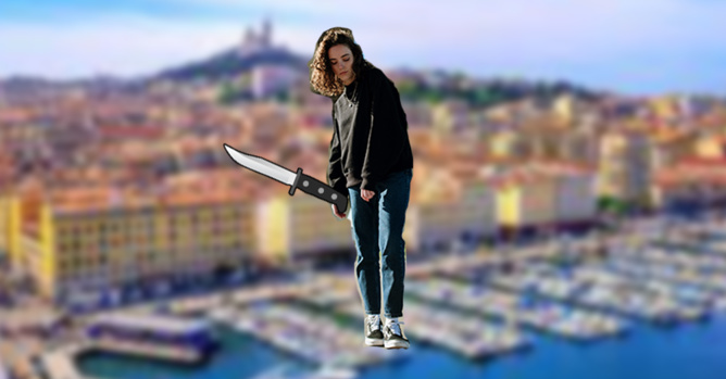 A 13 ans, elle menace son proviseur avec un couteau A 13 ans, elle menace son proviseur avec un couteau