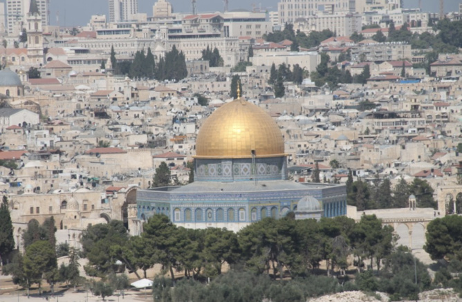 Propos antisémites de Kanye West : l'indignation monte Propos antisémites de Kanye West : l'indignation monte