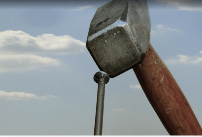 Elle loue son mari pour environ 45 euros à d’autres femmes et ça marche ! Elle loue son mari pour environ 45 euros à d’autres femmes et ça marche !