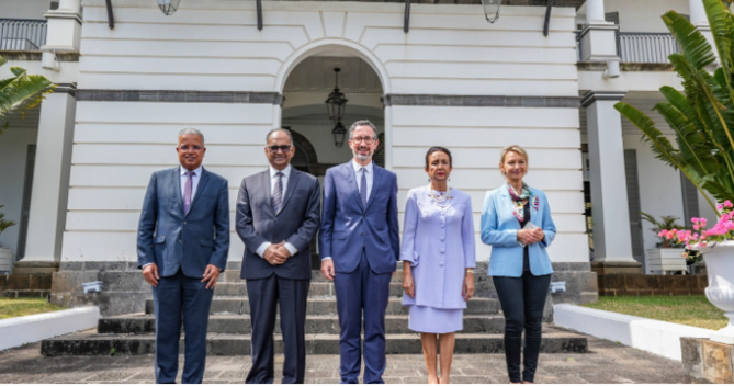 Commission mixte Réunion - Maurice Commission mixte Réunion - Maurice