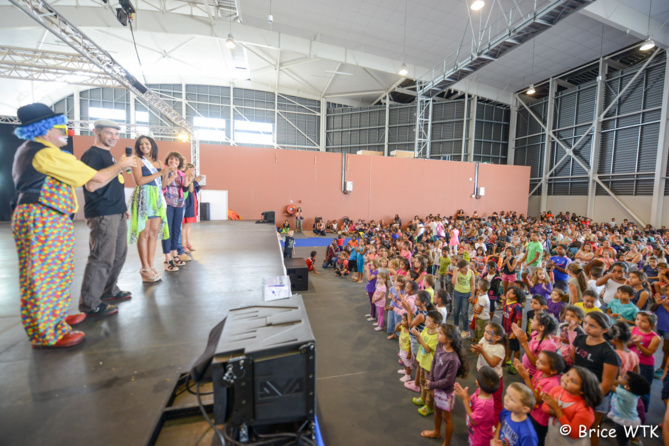 Solidarité à Magik Land : Stéphanie Fugain et Ingreed Mercredi ont fait cause commune Solidarité à Magik Land : Stéphanie Fugain et Ingreed Mercredi ont fait cause commune
