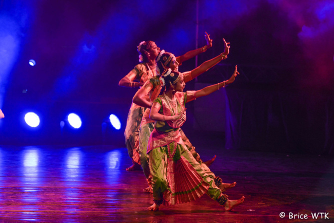 Anniversaire au Téat de Saint-Gilles - L'Inde fête son indépendance Anniversaire au Téat de Saint-Gilles - L'Inde fête son indépendance