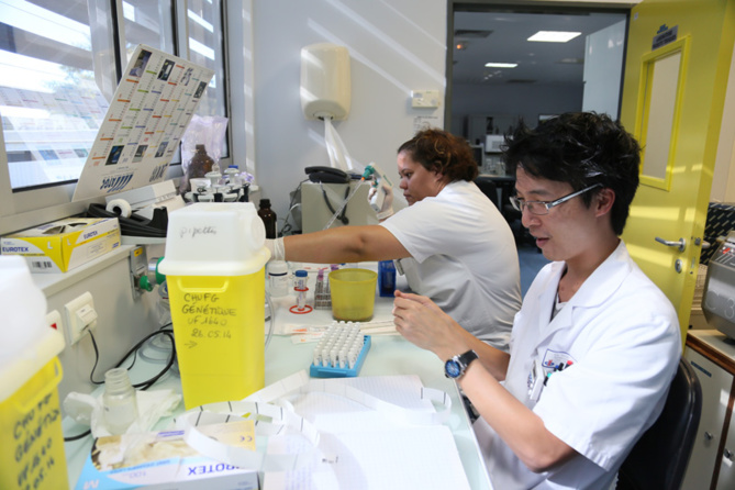 Un don de 5000 Euros pour la recherche médicale Un don de 5000 Euros pour la recherche médicale