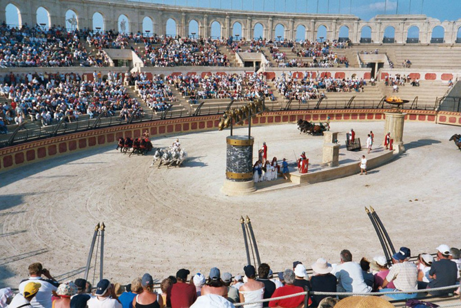 L'époustouflant show des gladiateurs! L'époustouflant show des gladiateurs!