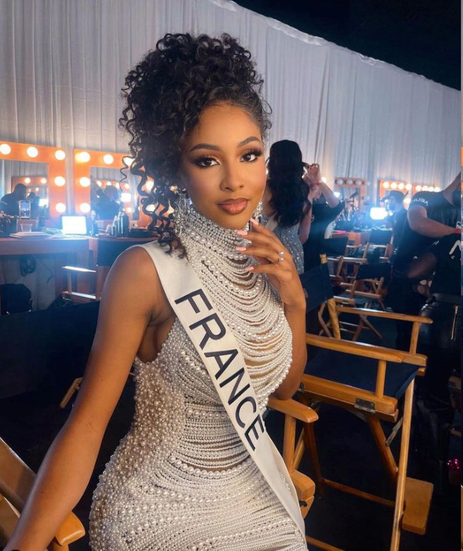 Floriane Bascou n'a pas réussi à se hisser parmi les 16 finalistes, voir son Instagram Floriane Bascou n'a pas réussi à se hisser parmi les 16 finalistes, voir son Instagram