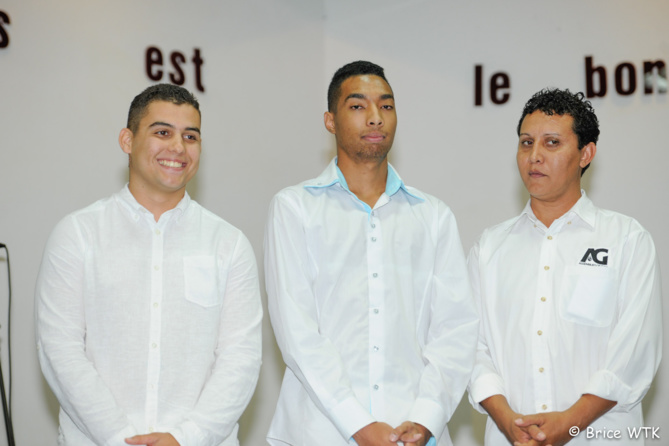 Leila c'est fini, vive Vincent! Leila c'est fini, vive Vincent!