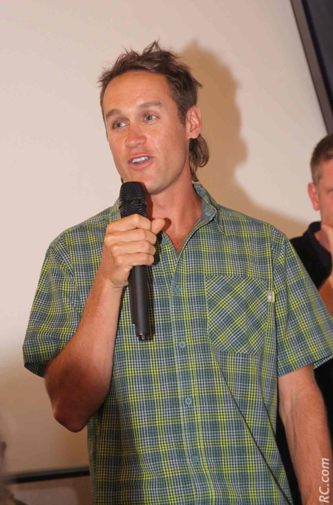 L'Américain Jason Schlarb, 4ème de l'UTMB. Vous avez dit un sérieux client? L'Américain Jason Schlarb, 4ème de l'UTMB. Vous avez dit un sérieux client?