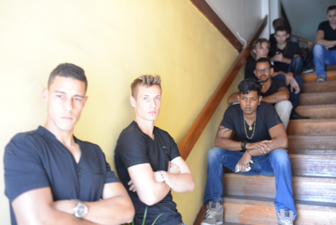 Ils sont venus très nombreux tenter leur chance Ils sont venus très nombreux tenter leur chance